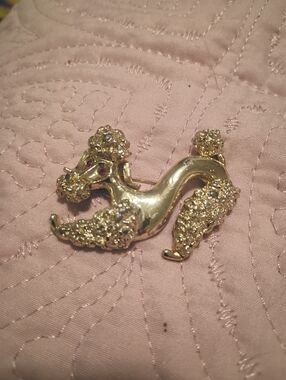 Vintage 1960's Gerry SILVER-toned Poodle Dog Brooch Pin with Red Eyes